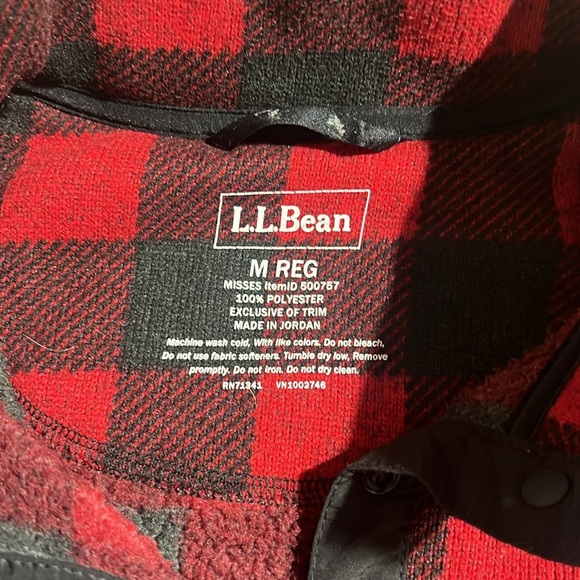 L.L bean buffalo check pull over size medium - Picture 4 of 5